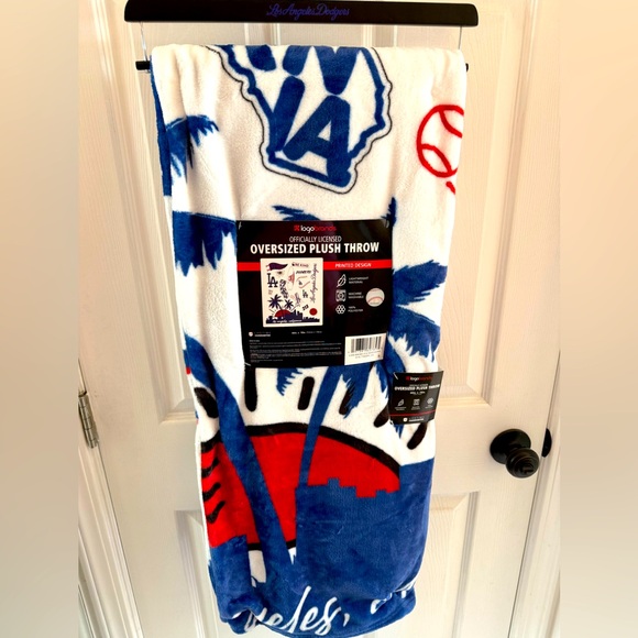 Los Angeles Dodgers Throw